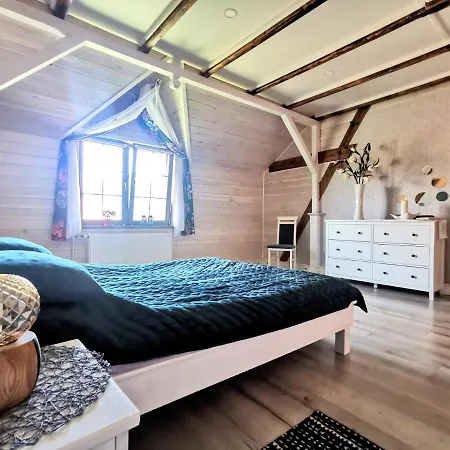 Lejlighed Apartament Z Antresola W Zywkach